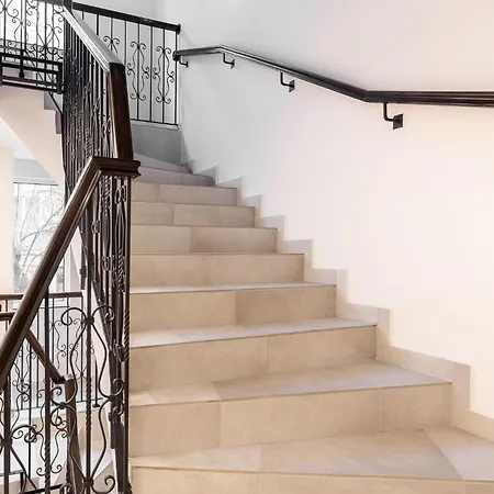 A15 Apartment