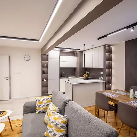 Apartment A15